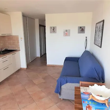 121, Heliopolis K Au Village Naturiste Apartment